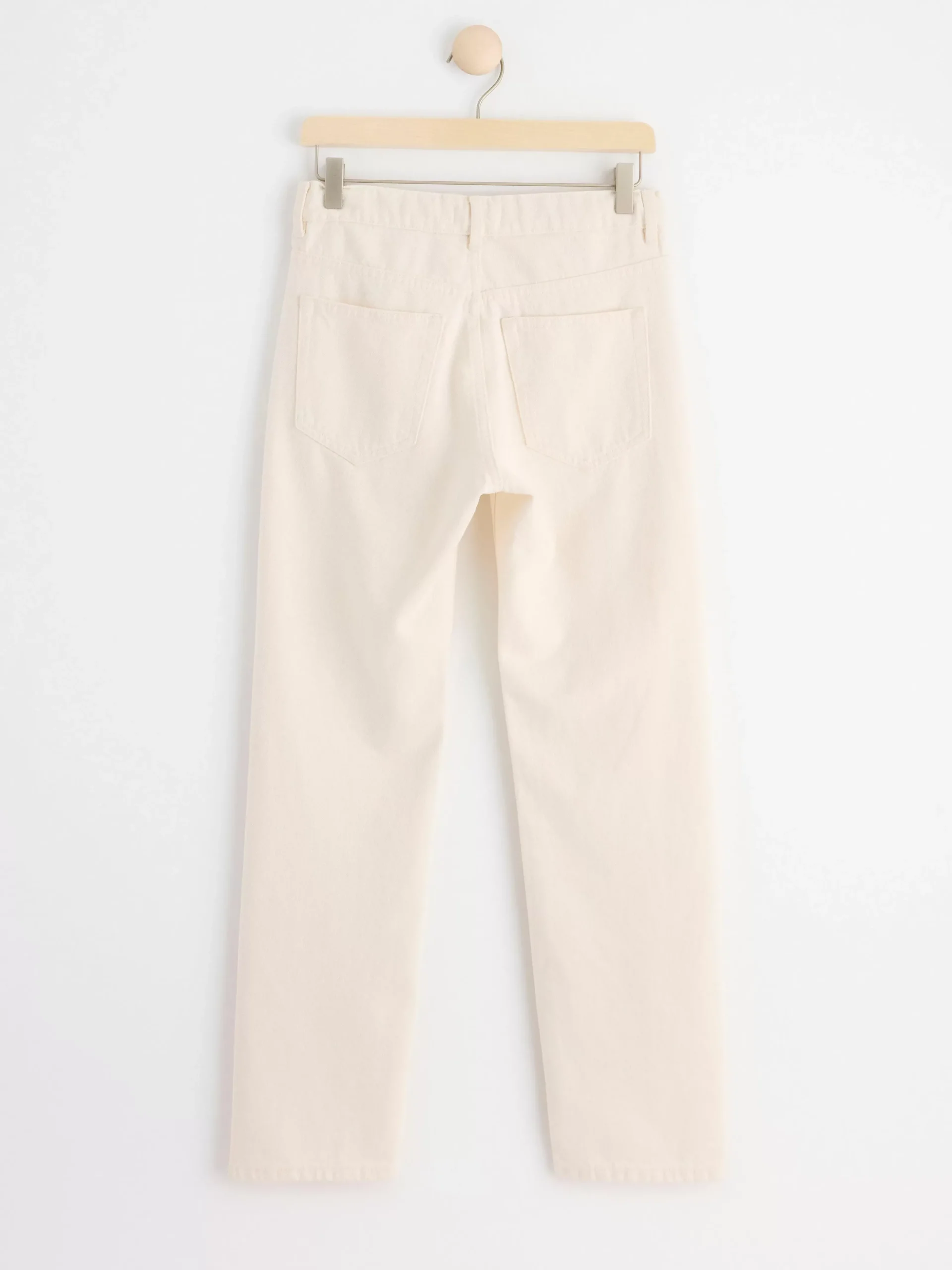 Jeans>Lindex Staffan Jeans Med Rakt Ben Och Normalhog Midja White
