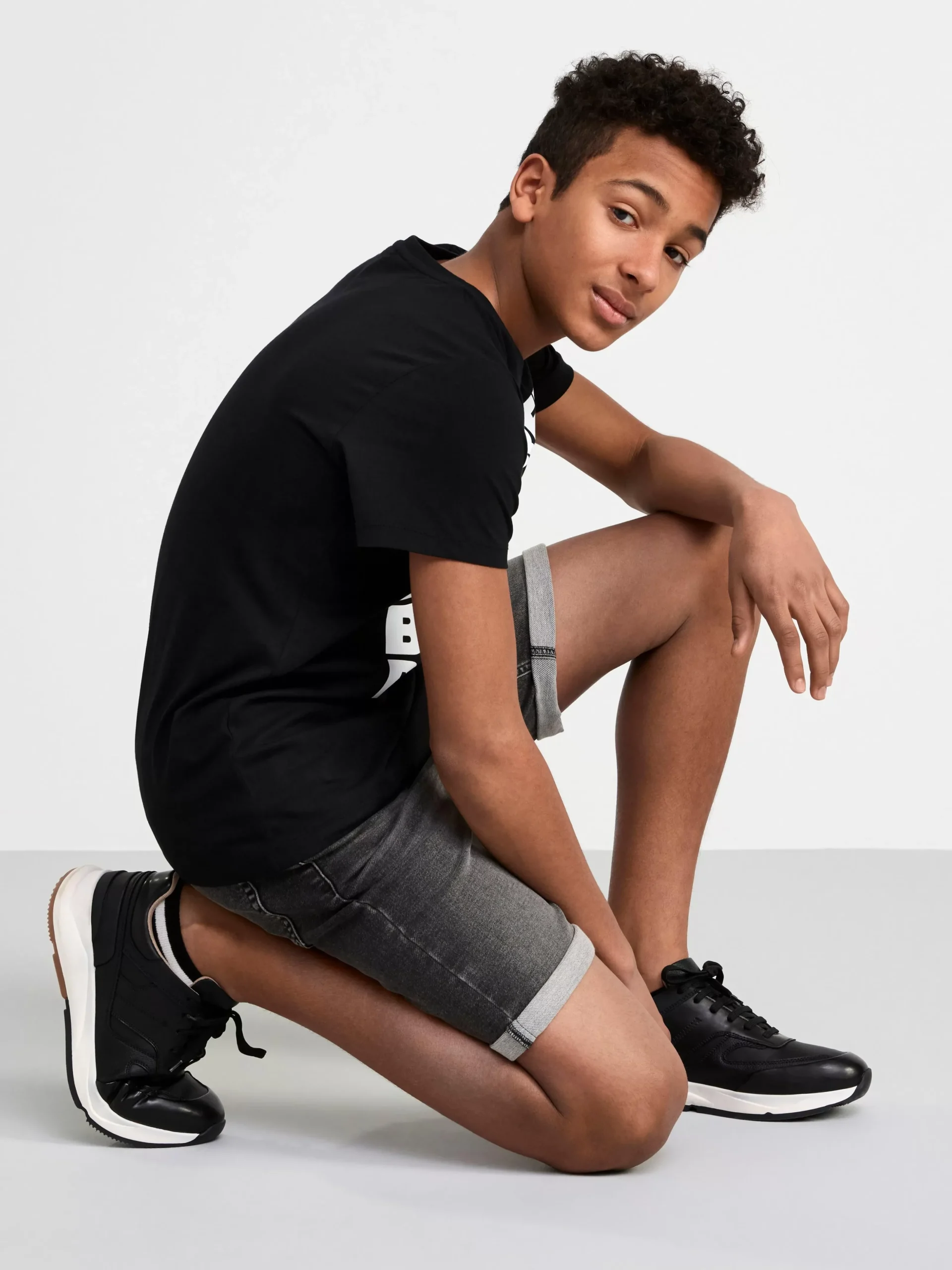 Byxor & Leggings>Lindex Stafffan Superstretchiga Shorts Med Rakt Ben Och Normalhog Midja Black