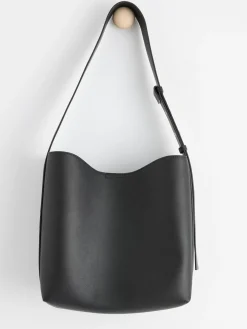 Accessoarer>Lindex Stor Axelremsvaska Black