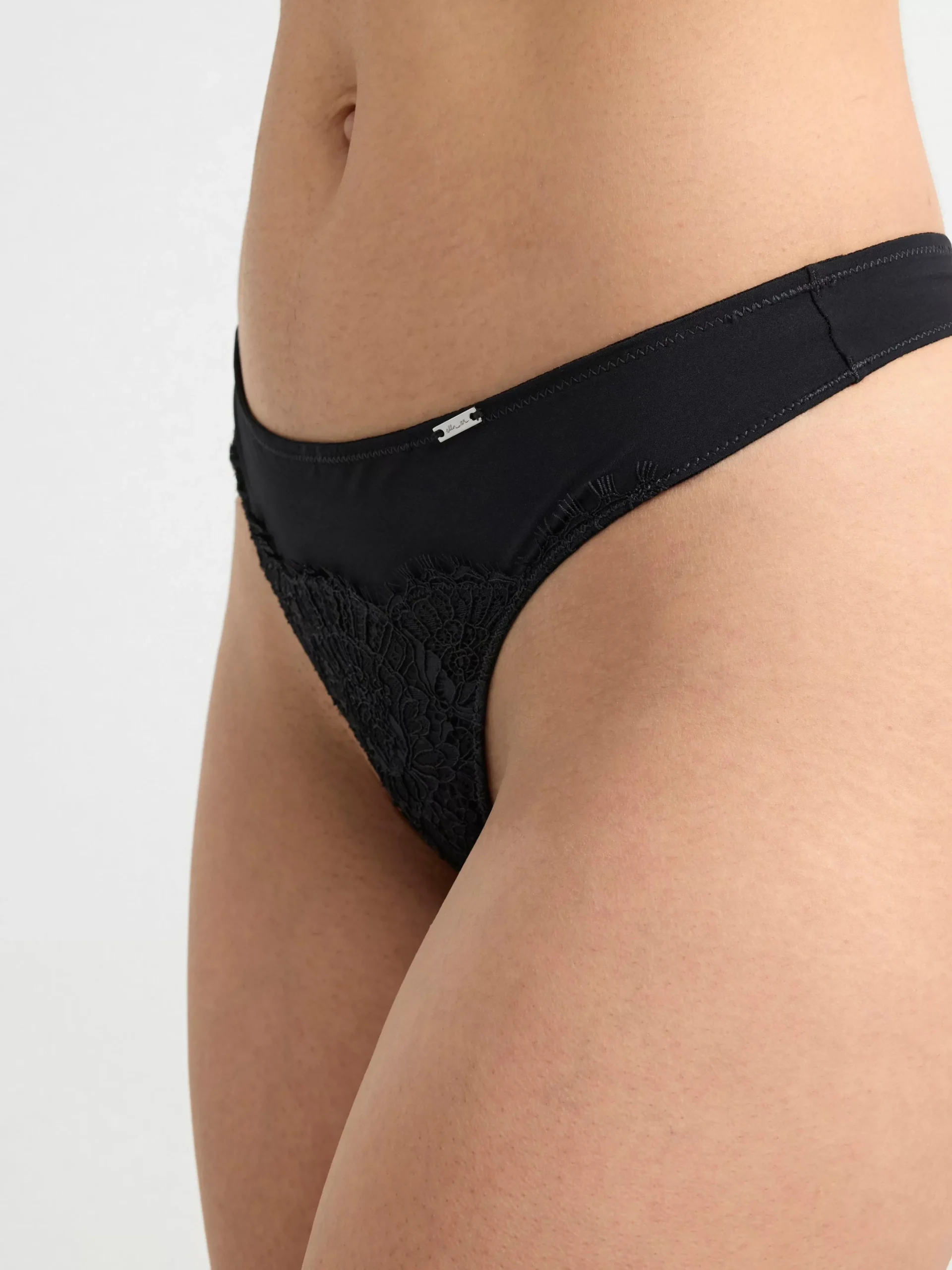 Trosor>Lindex Stringtrosa Low Black