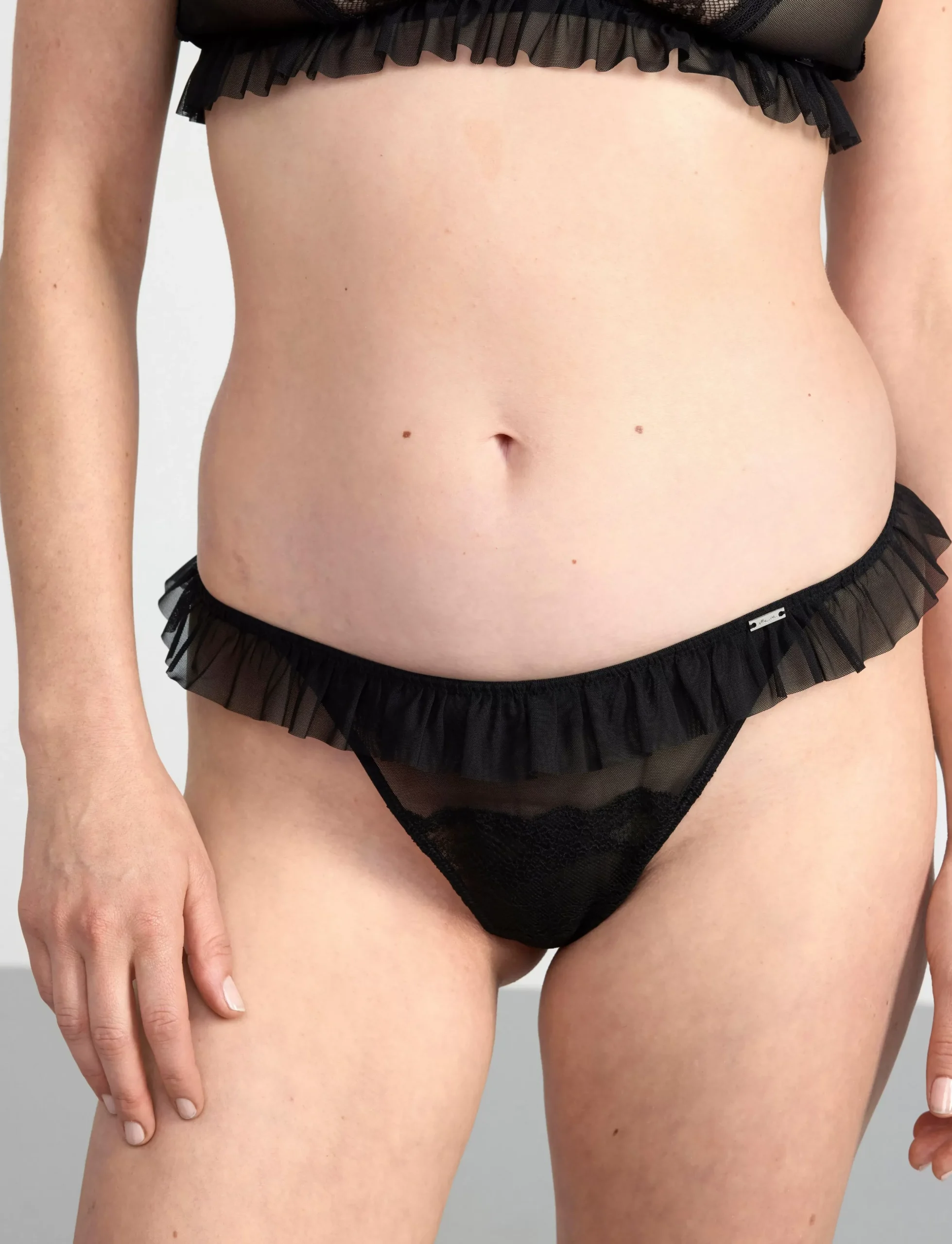 Trosor>Lindex Stringtrosa Low Waist Med Spets Black