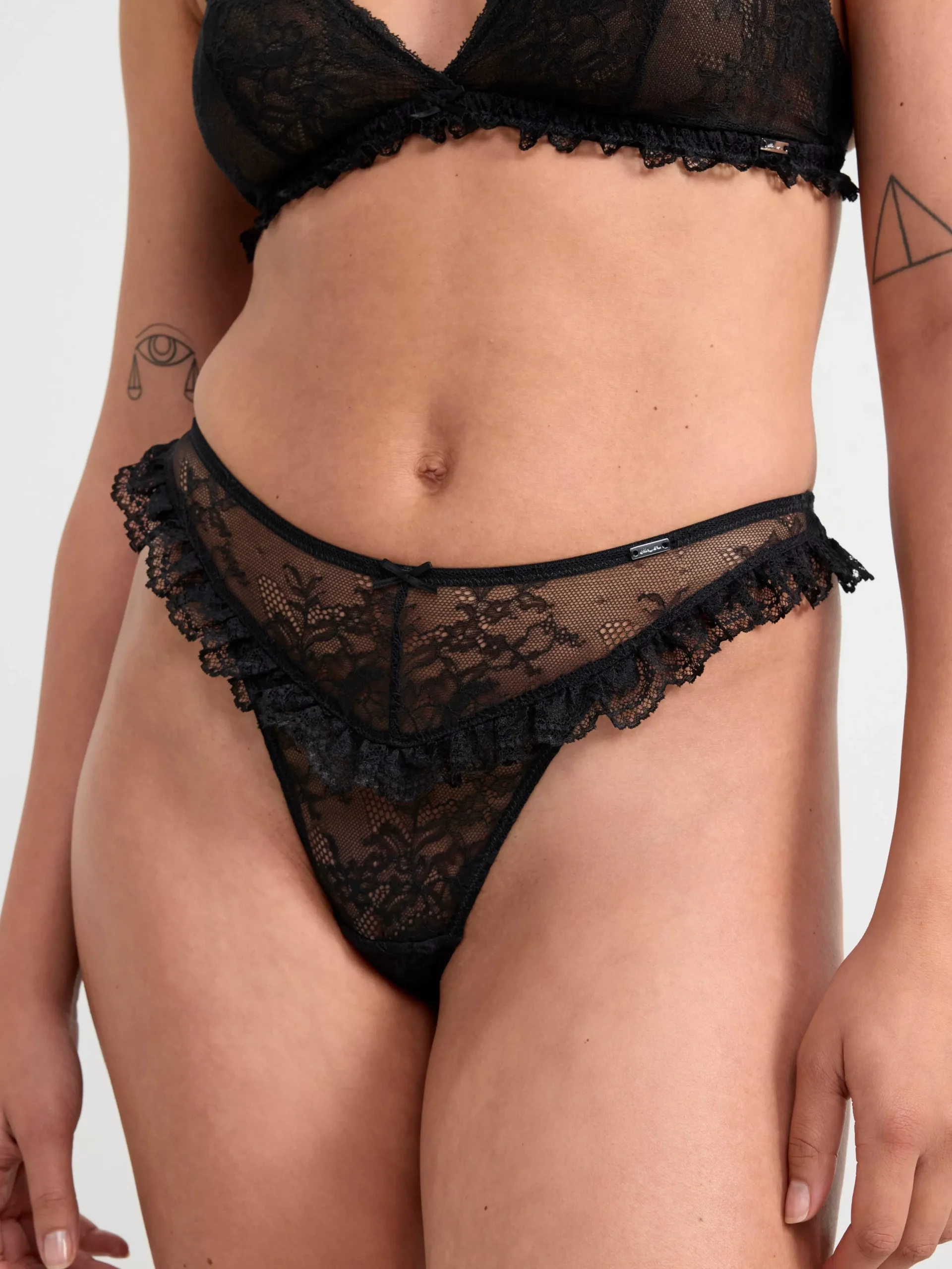Trosor>Lindex Stringtrosa Regular Waist Med Spets Black
