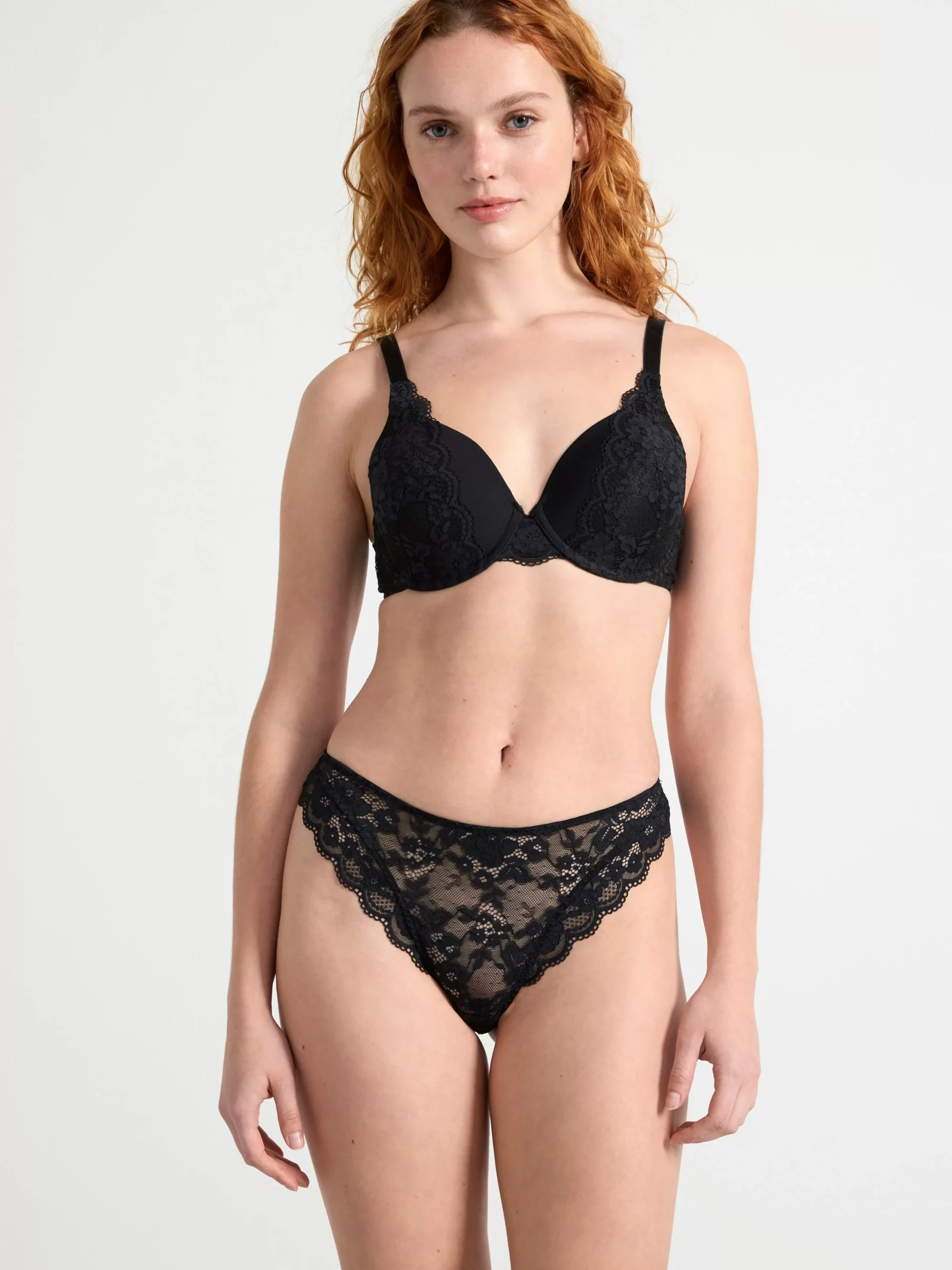 Trosor>Lindex Stringtrosa Regular Waist Med Spets Black