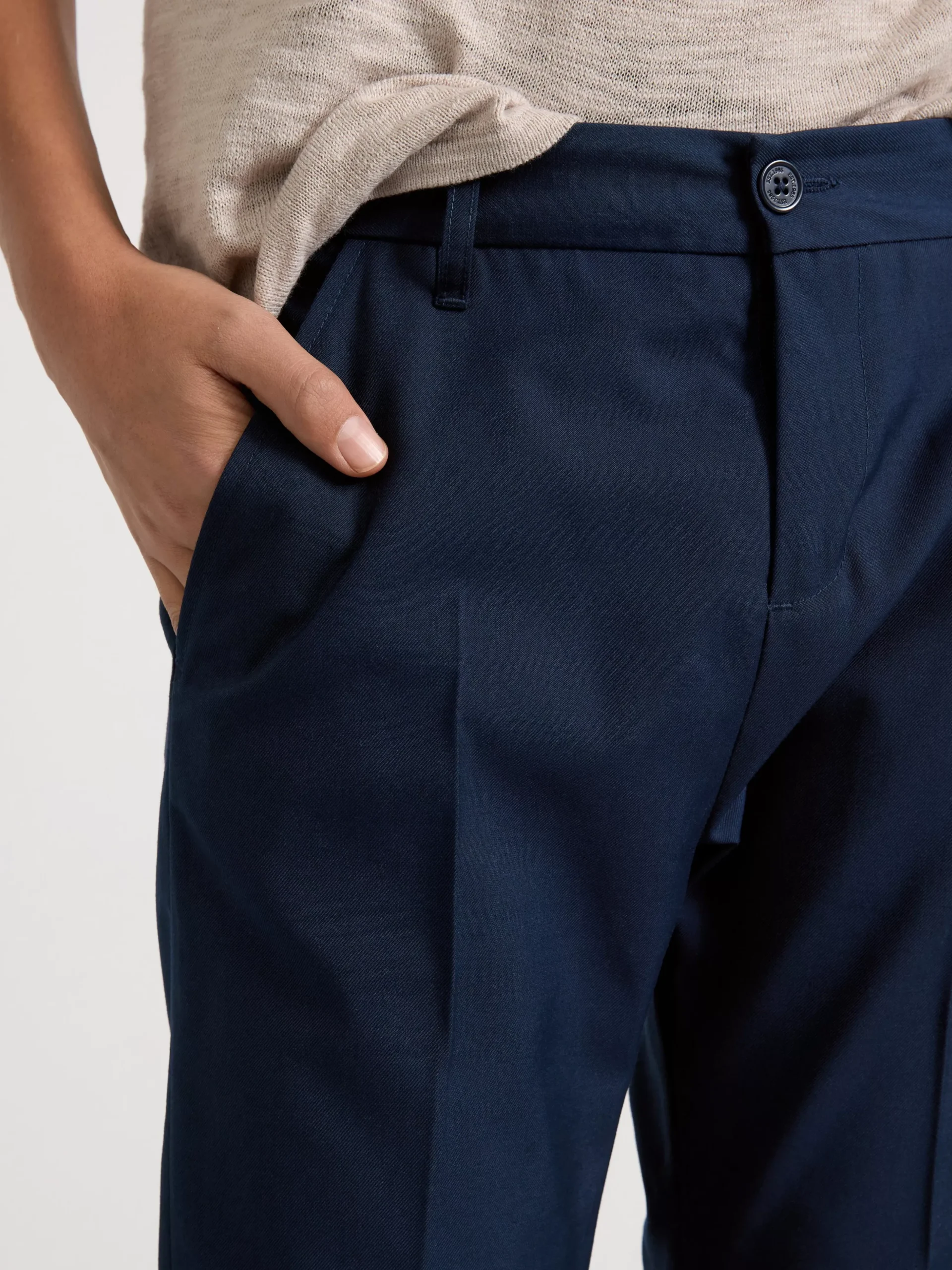Byxor & Leggings>Lindex Sture Byxa Med Rakt Ben Och Normalhog Midja Navy