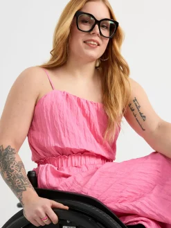 Toppar & T-Shirts>Lindex Topp Med Krinklad Struktur Pink