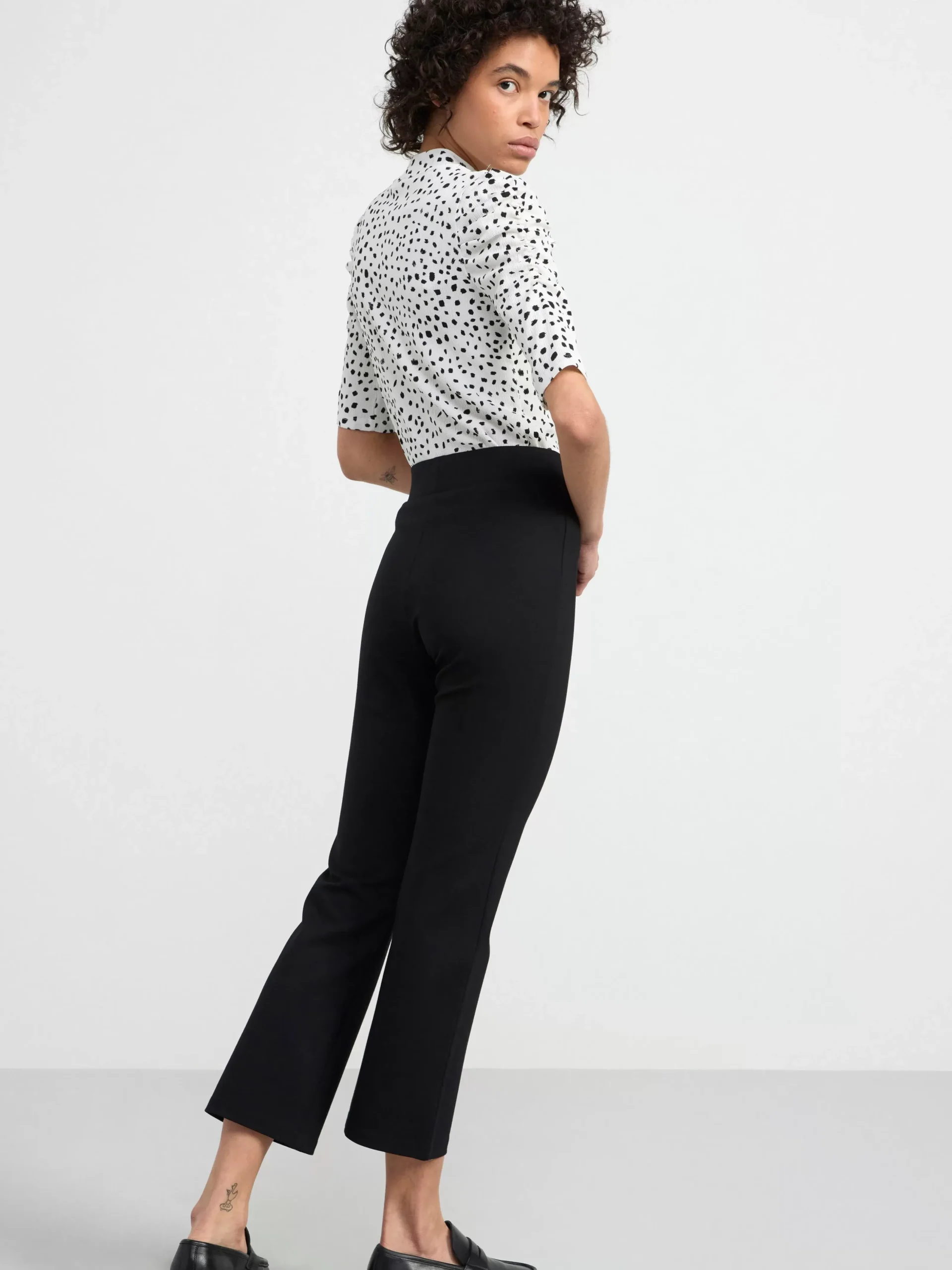 Toppar & T-Shirts>Lindex Topp Med Puffarm Och Struktur Light White