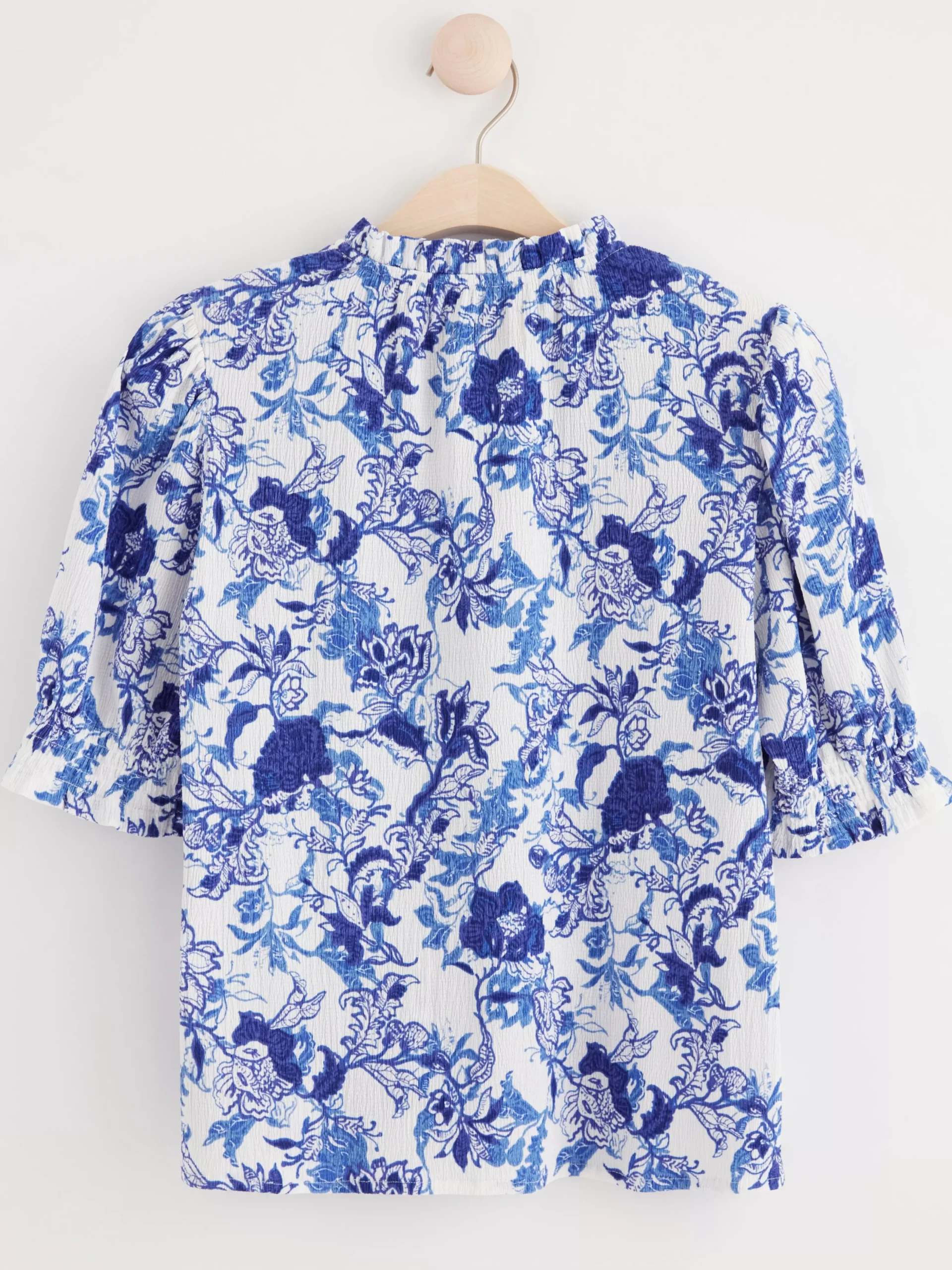 Toppar & T-Shirts>Lindex Topp Med Puffarm Och Struktur Blue