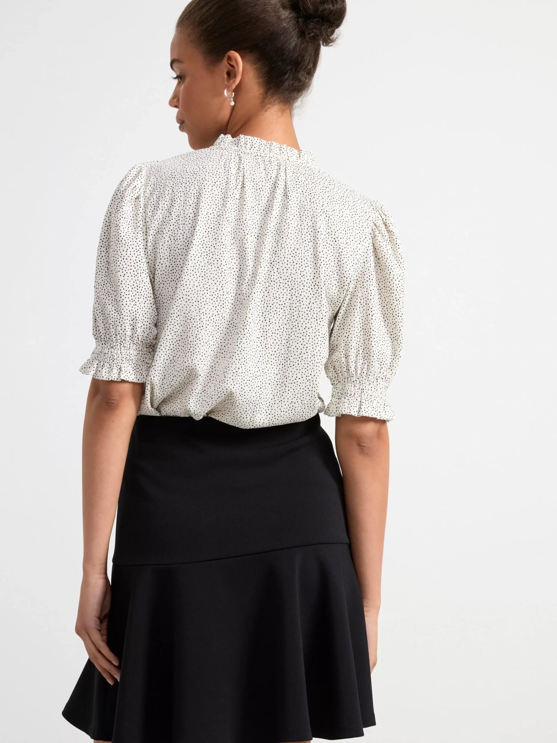 Toppar & T-Shirts>Lindex Topp Med Puffarm Och Struktur Off White