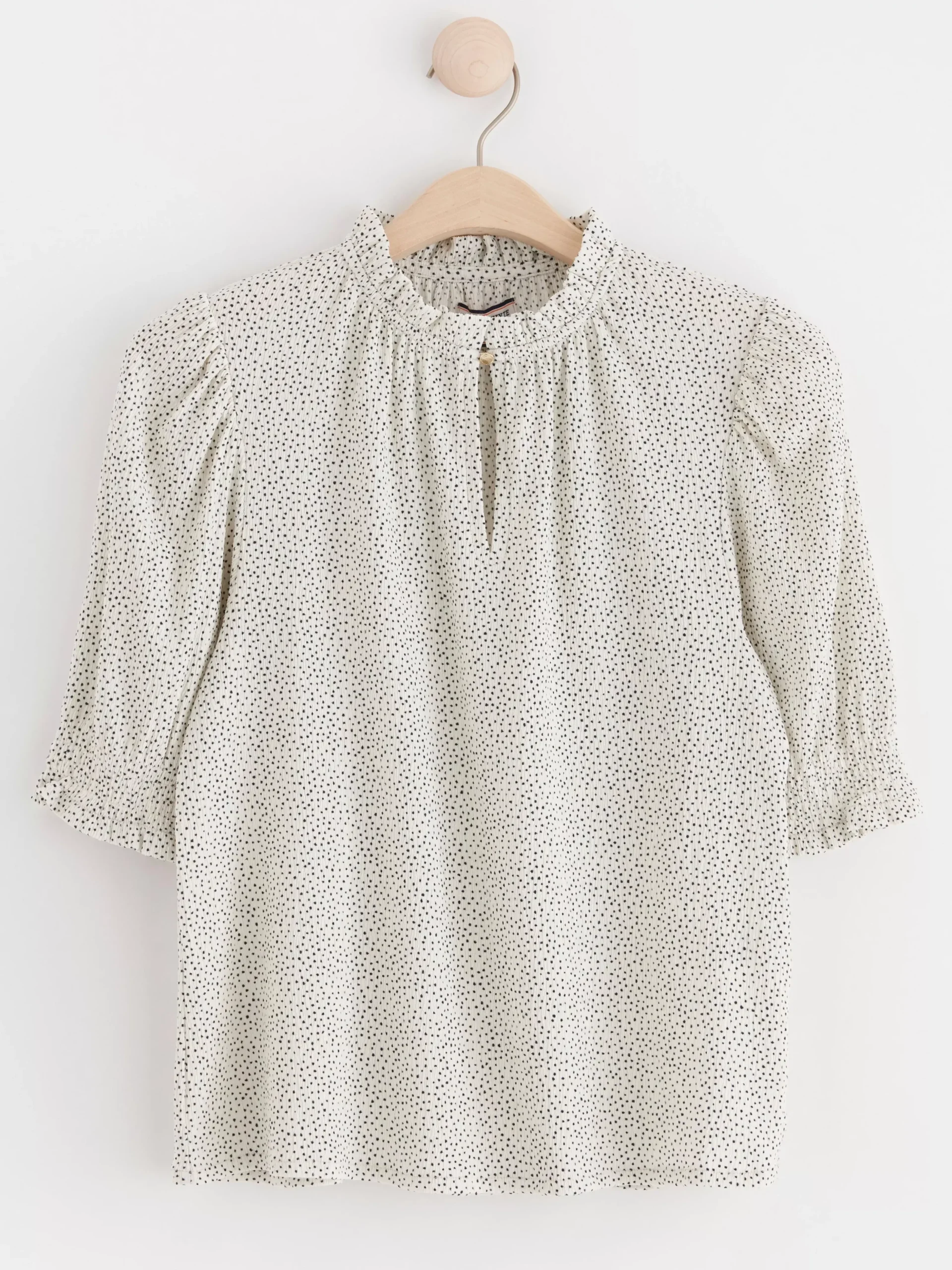 Toppar & T-Shirts>Lindex Topp Med Puffarm Och Struktur Off White
