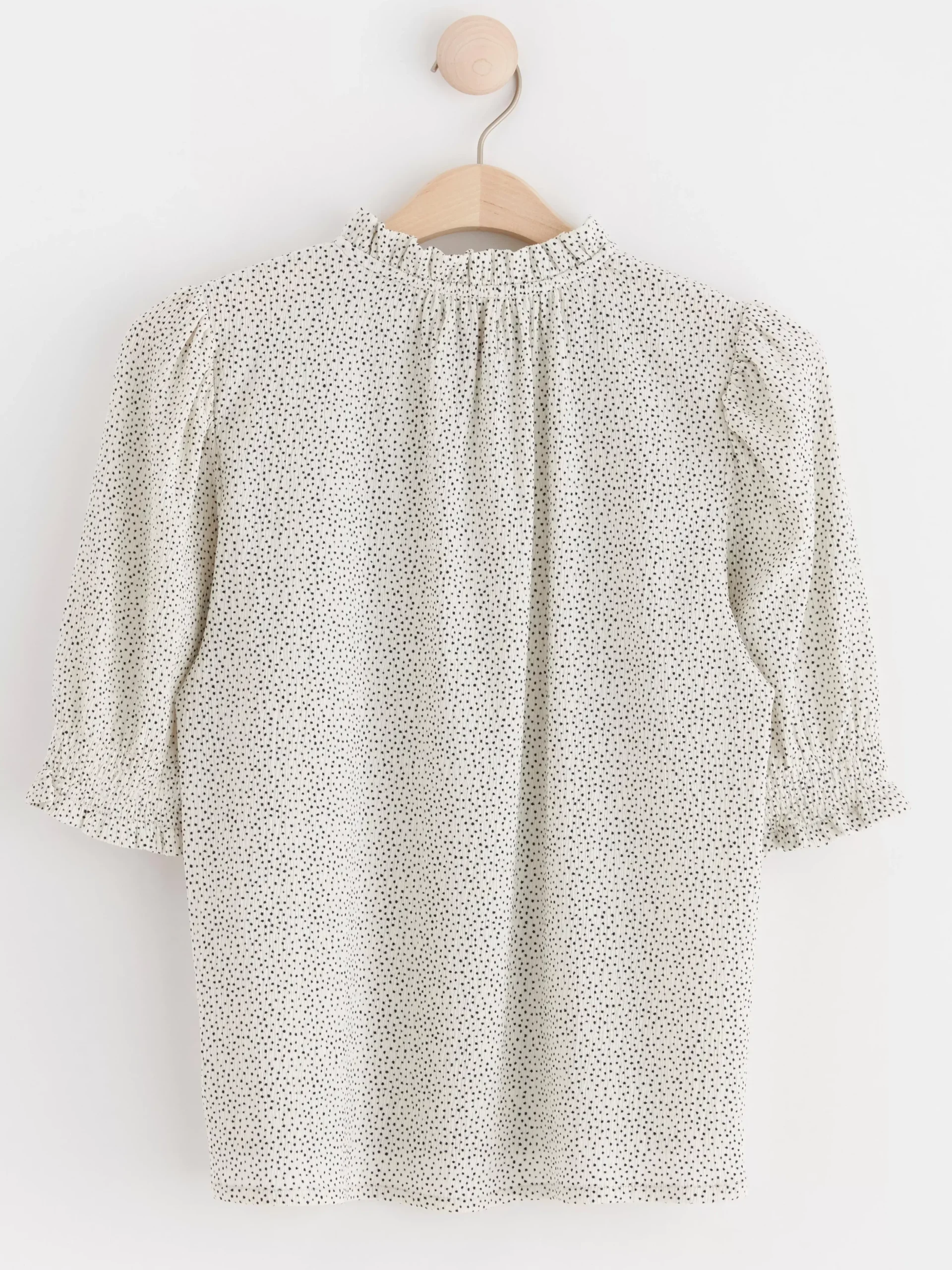 Toppar & T-Shirts>Lindex Topp Med Puffarm Och Struktur Off White