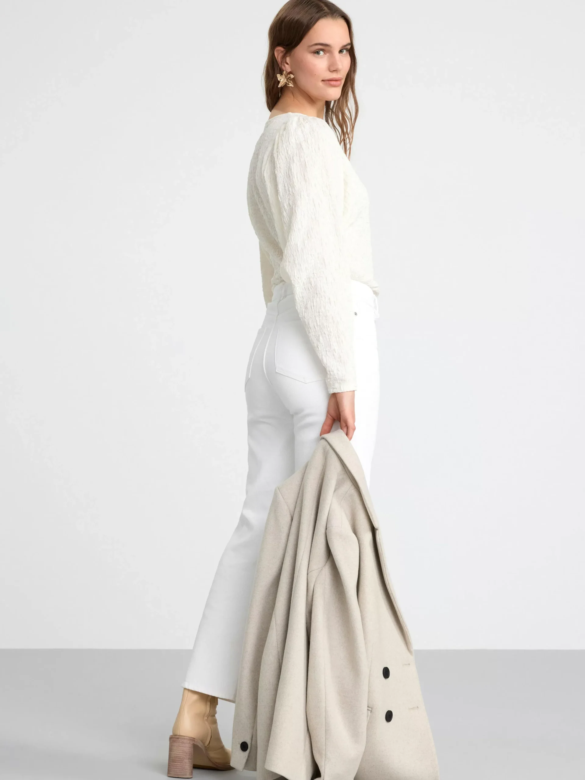 Toppar & T-Shirts>Lindex Topp Med Puffarm Och Struktur Light White