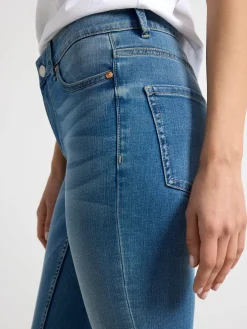 Jeans><noscript><img width=