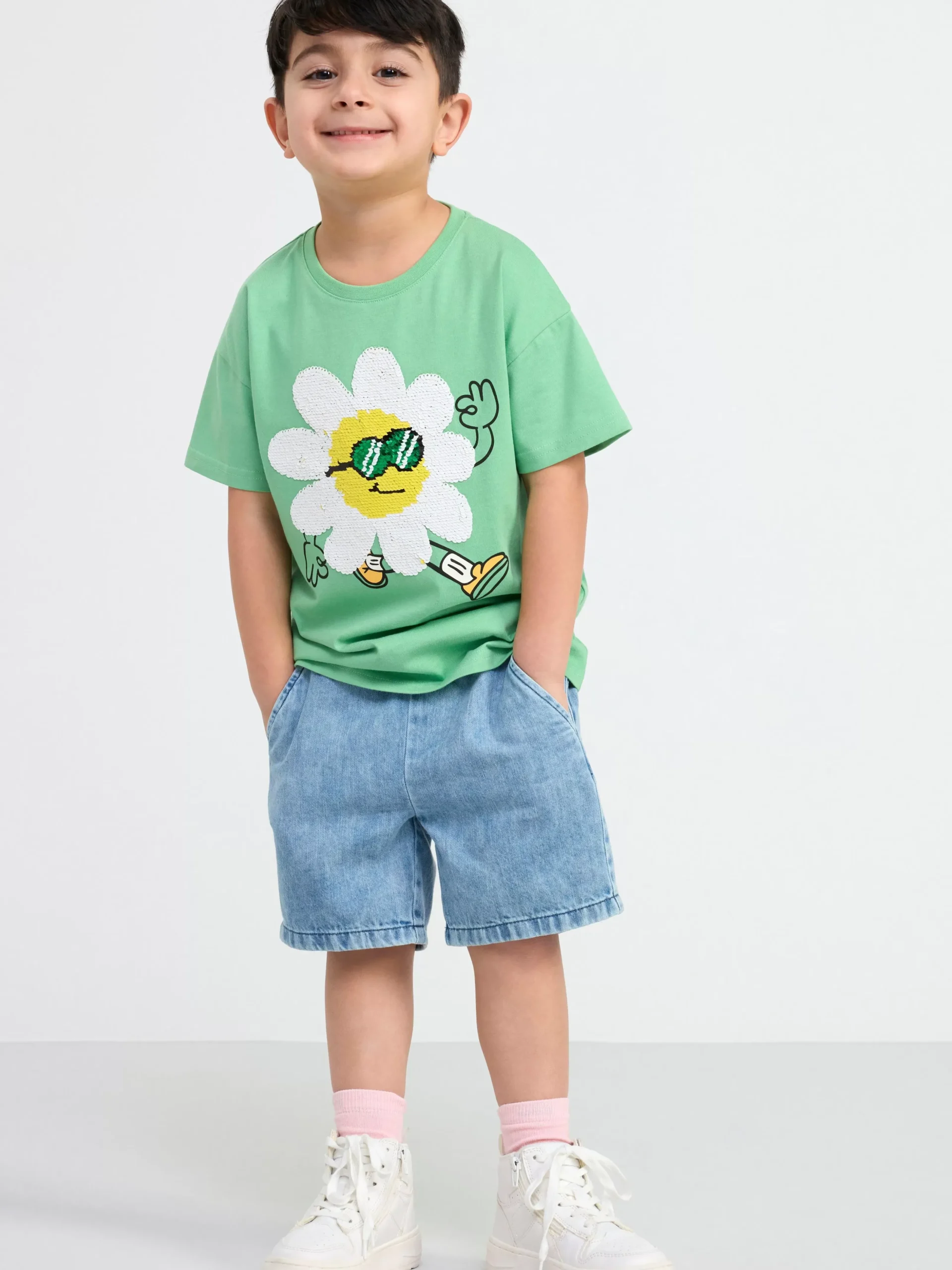 Toppar & T-Shirts>Lindex T-Shirt Med Vandbara Paljetter Green