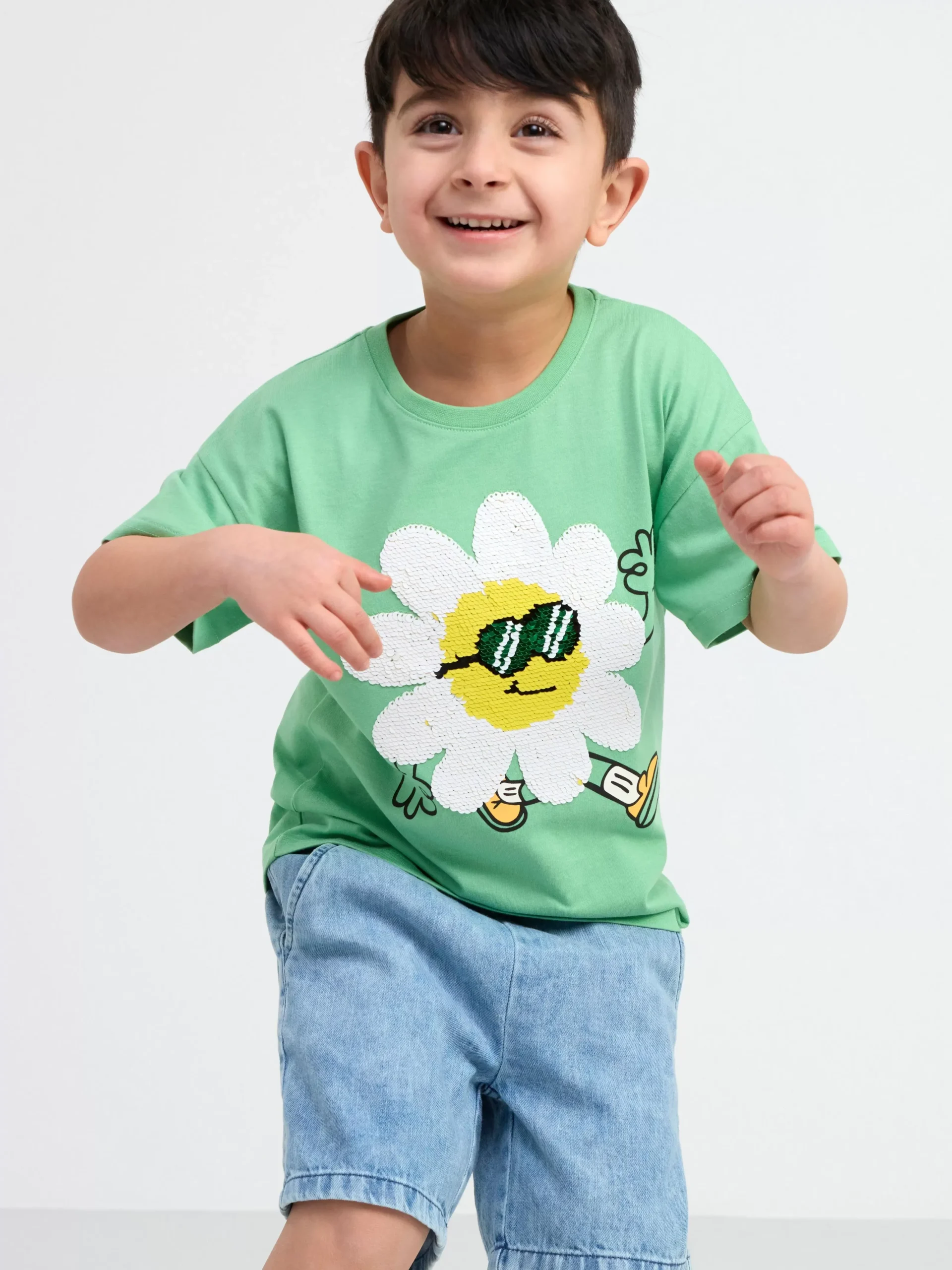 Toppar & T-Shirts>Lindex T-Shirt Med Vandbara Paljetter Green