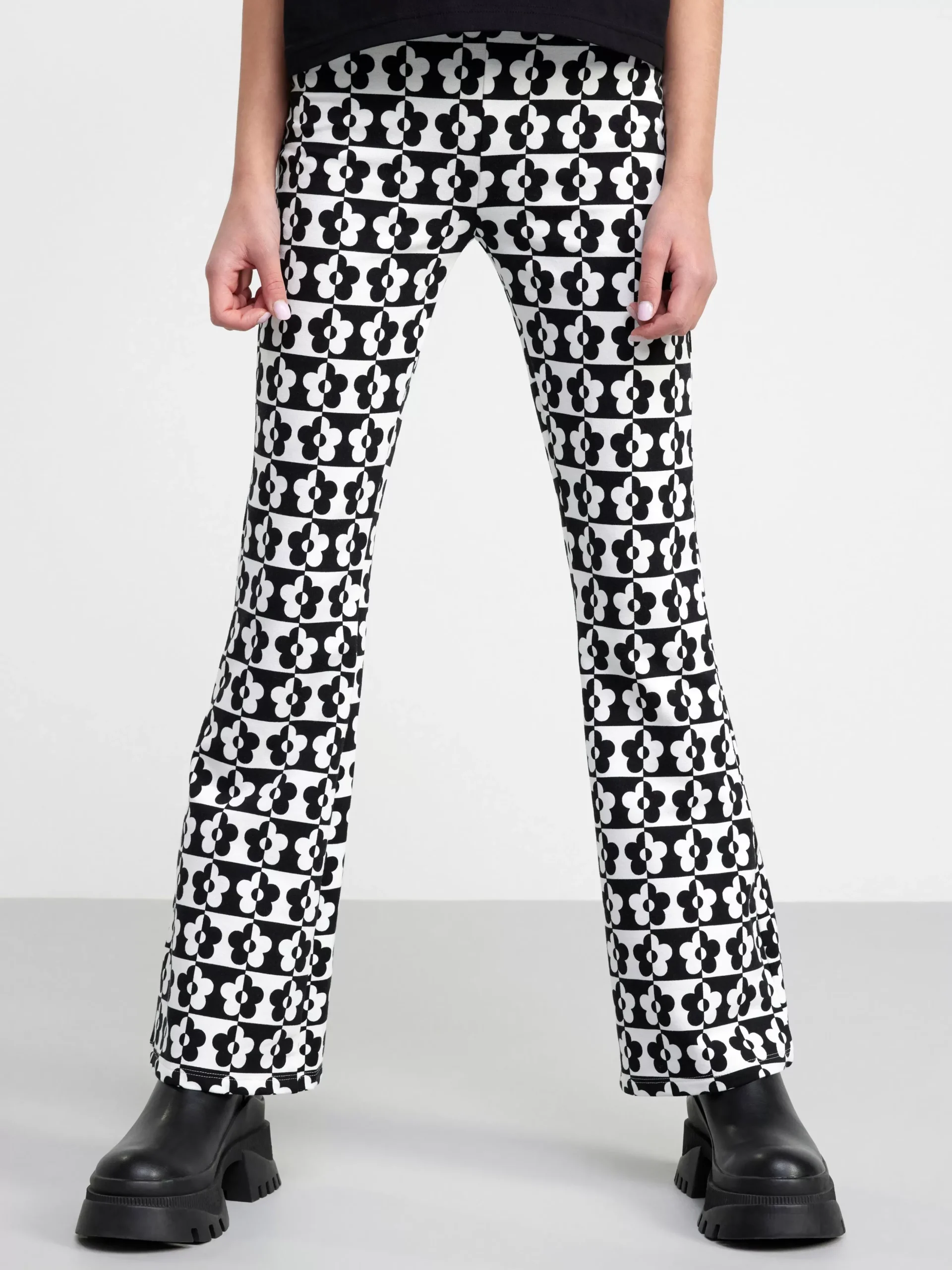 Byxor & Leggings>Lindex Utsvangda Leggings Med Borstad Insida Black