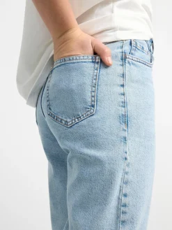 Jeans><noscript><img width=