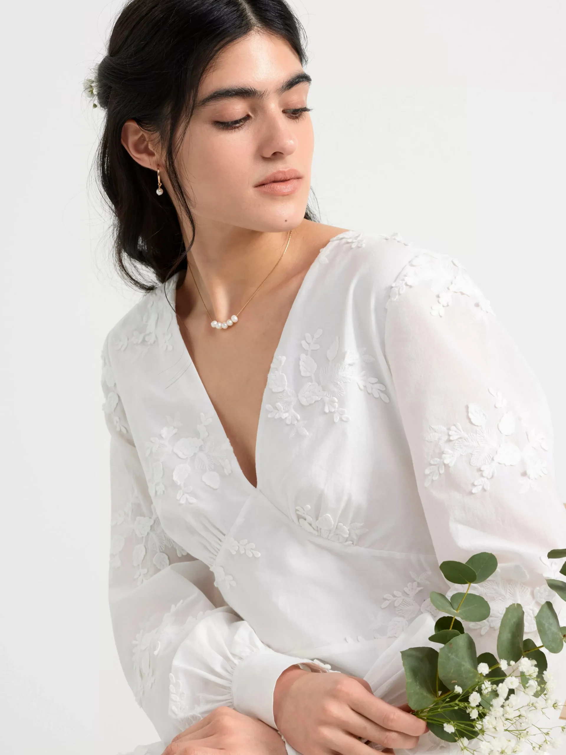 Klänningar>Lindex Vit Klanning Med Blombroderier White